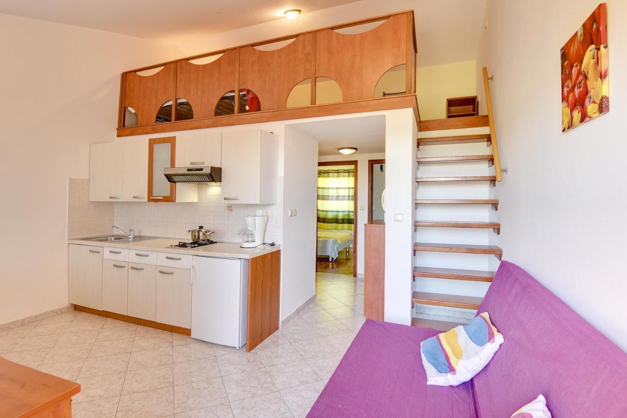 Apartments Ulika Medulin Exterior photo